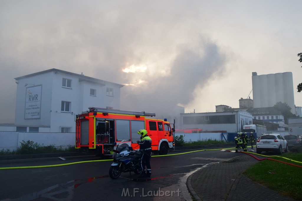 Feuer 3 Koeln Poll Poller Kirchweg P0093.JPG - Miklos Laubert